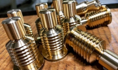 تولید انواع پیچ و مهره صنعتی